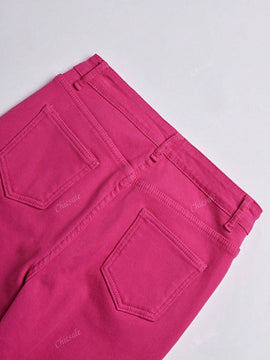 Pantalones ajustados, lineales y elegantes con botones y presillas para el cinturon, con forro termico y elasticos para mujer