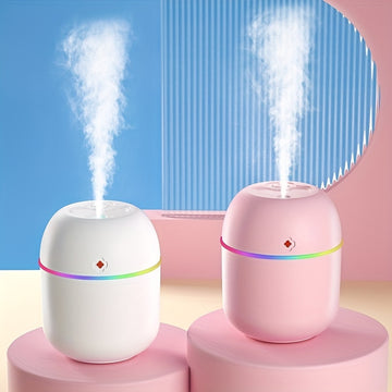 Un humidificador con alimentación USB adecuado para dormitorios, salas de estar, escritorios y automóviles, con luz ambiental, aerosol de aromaterapia y un diseño afortunado: portátil.