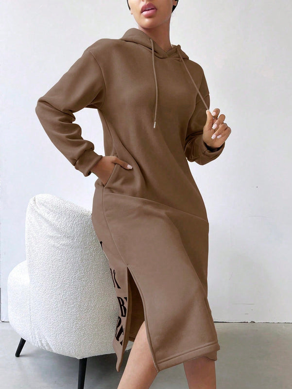 Relaxiva sudadera con capucha larga forrada de forro polar con estampado de eslogan casual, otono/invierno