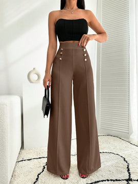 Pantalon palazzo de pierna ancha blanco con detalle de boton