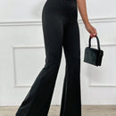 Pantalones de moda con pierna de campana y diseno de hebilla de metal para mujer