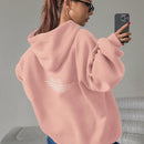 Dazy sudadera larga con capucha, holgada, con cordon y estampado de eslogan casual para mujer, otono