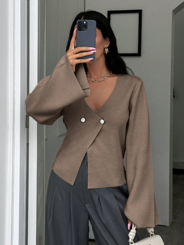 Cardigan de mujer de unicolor, con cuello en v, abotonadura delante y hombros caidos
