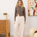 Aralina pantalon ancho estilo chandal con bolsillos y detalles de costura de pinzas