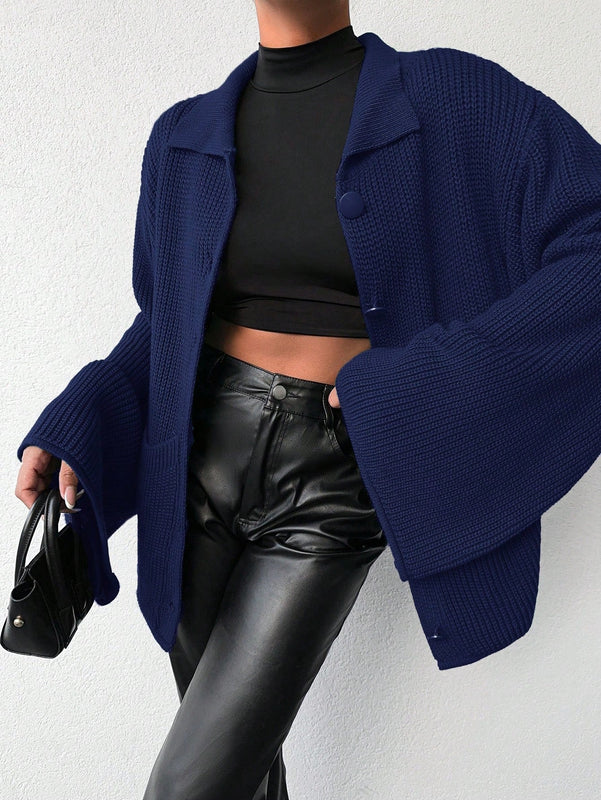 Cardigan de manga larga con botones y cuello para mujer, de estilo minimalista