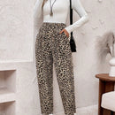 Emery rose pantalones acampanados y sueltos con bolsillos y estampado de leopardo para mujer