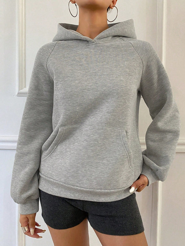 Dazy sudadera con capucha casual de unicolor con bolsillo canguro para mujer, otono/invierno