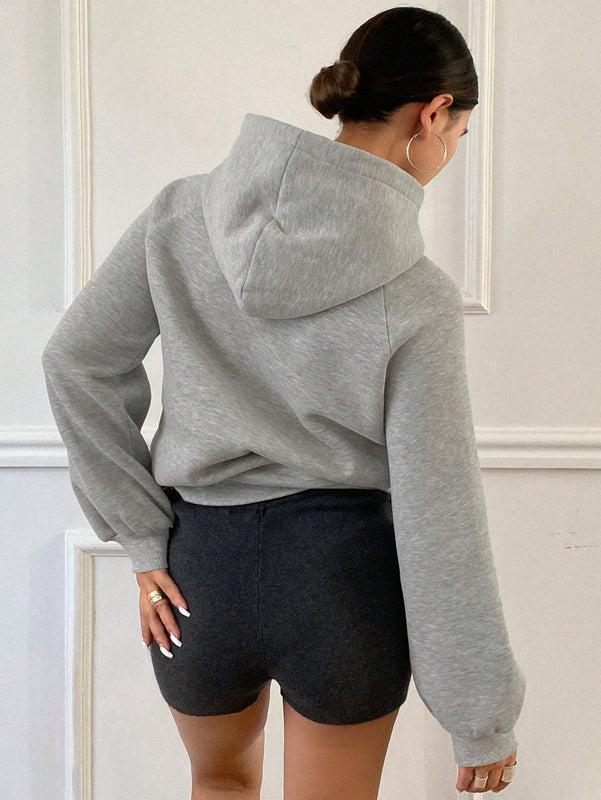 Dazy sudadera con capucha casual de unicolor con bolsillo canguro para mujer, otono/invierno