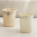 1pc Soporte para Bolsas de Basura Antideslizante con Apertura de Una Mano - Dispensador Resistente de PP, Base Antideslizante para Cocina, Baño, Sala, Exterior, Oficina - Colocación Segura de Bolsas de Basura, Solución de Almacenamiento de Residuos, Mate