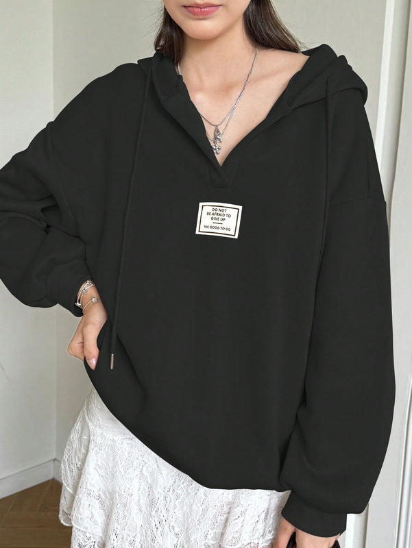 Ezwear sudadera con capucha de manga larga informal con estampado de letra, hombros caidos y cordon, para otono