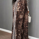 Slayr pantalones anchos de estilo informal deportivo con estampado de leopardo y rayas laterales de contraste, cintura con cordon