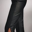 Bae pantalones ajustados a media pierna de color negro solido, versatiles, para uso casual/fiesta nocturna/ropa de calle, con botones y bolsillo, y bajo con abertura, de twill recubierto y con estilo