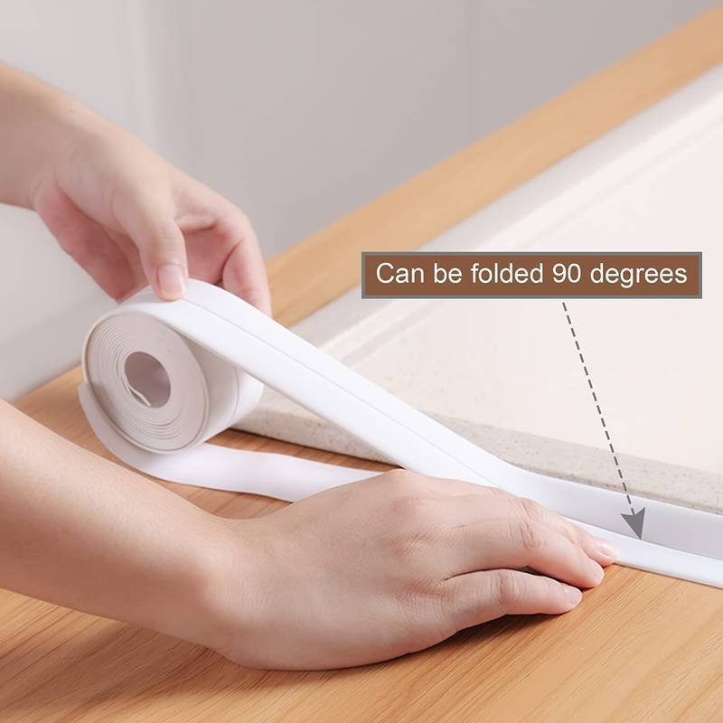 Rollo de Cinta Adhesiva Blanca Autoadhesiva con Tapa Impermeable para Baño y Cocina, Tira Selladora Ideal para Lavabo del Baño y Cocina, Accesorios de Baño Súper Pegajosos