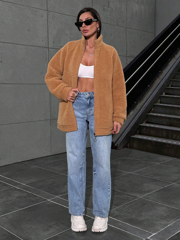Chaqueta oversize de felpa color amarillo mostaza