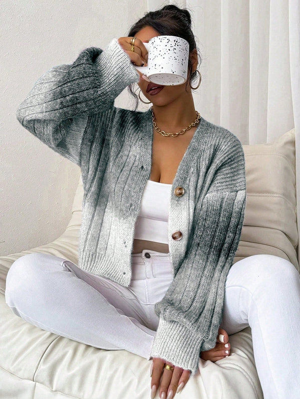 Relaxiva cardigan de punto con botones delanteros, manga larga, de color ombre, hecho de un hilado jaspeado y tejido de nervio