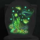 1pc Pegatina de Inodoro del Mundo Submarino que Brilla en la Oscuridad - Coral Vibrante, Pez Diablo y Criaturas Marinas Decoración de Pared de Baño, Pegatina de Plástico No Eléctrica para el Baño de Niños o Sala de Juegos