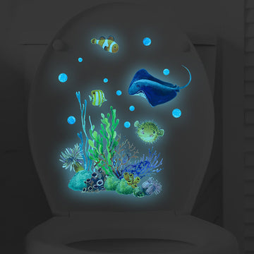 1pc Pegatina de Inodoro del Mundo Submarino que Brilla en la Oscuridad - Coral Vibrante, Pez Diablo y Criaturas Marinas Decoración de Pared de Baño, Pegatina de Plástico No Eléctrica para el Baño de Niños o Sala de Juegos