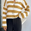 Cardigan de mujer con cuello redondo y botones delanteros, con estampado de rayas