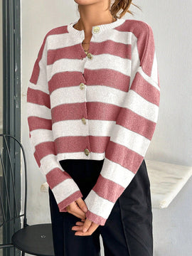 Cardigan de mujer con cuello redondo y botones delanteros, con estampado de rayas