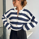 Cardigan de mujer con cuello redondo y botones delanteros, con estampado de rayas