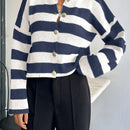 Cardigan de mujer con cuello redondo y botones delanteros, con estampado de rayas