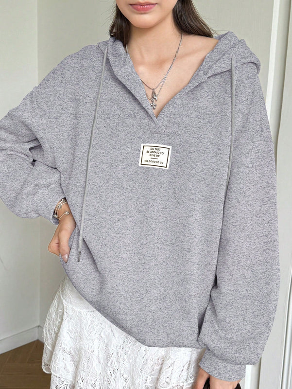 Ezwear sudadera con capucha de manga larga informal con estampado de letra, hombros caidos y cordon, para otono