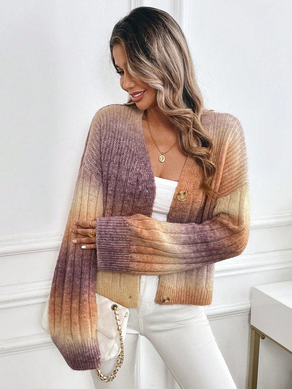 Relaxiva cardigan de punto con botones delanteros, manga larga, de color ombre, hecho de un hilado jaspeado y tejido de nervio