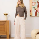 Aralina pantalon ancho estilo chandal con bolsillos y detalles de costura de pinzas