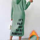 Relaxiva vestido sudadera casual de felpa con capucha, manga larga, bajo con abertura, cordon ajustable, estampado de lema para mujer, otono/invierno
