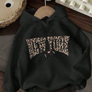 Ezwear sudadera holgada con capucha de felpa gruesa con estampado minimalista casual de leopardo y estrella en blanco para mujeres