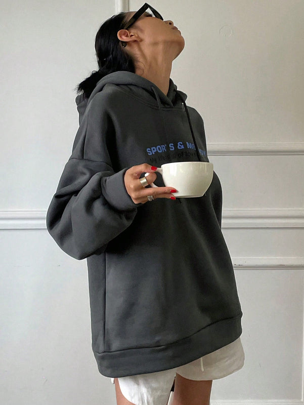 Dazy sudadera con capucha de felpa con estampado de letras, estilo casual y holgado para mujer