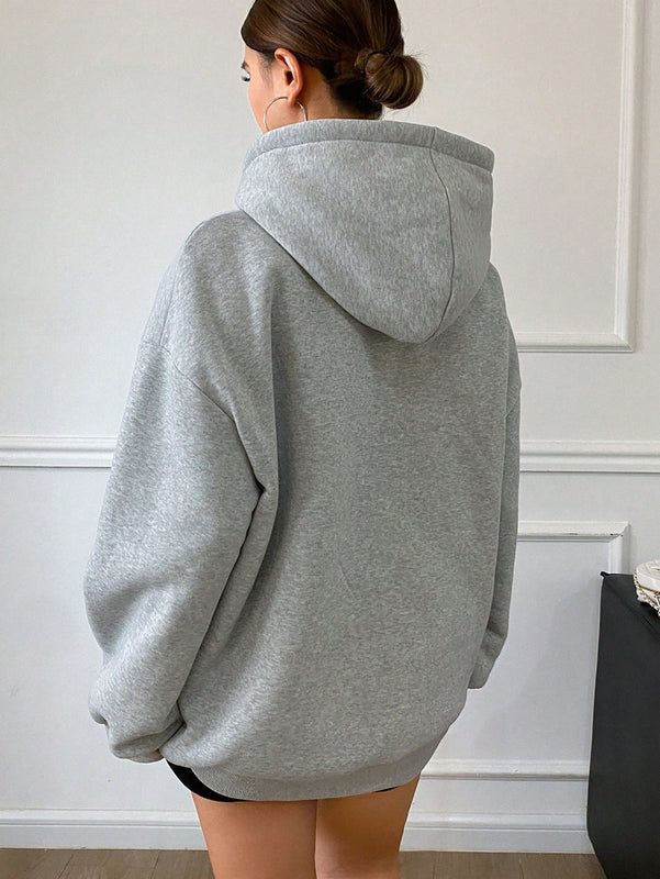 Dazy sudadera con capucha de felpa casual y holgada para mujeres