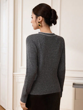 Modely cardigan de punto de color contrastante con bolsillos y botones para mujer para uso diario