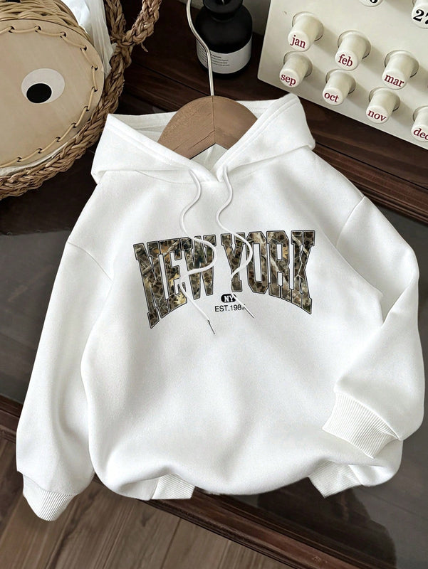 Ezwear sudadera holgada con capucha de felpa gruesa con estampado minimalista casual de leopardo y estrella en blanco para mujeres