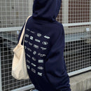 Dazy sudadera con capucha de felpa informal con adorno de letras de tendencia para mujeres
