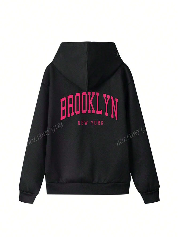 Sudadera con capucha informal y holgada para mujer con estampado de letra, manga larga, forro polar, disenada para un confort extremo, adecuada para usar en capas o sola para crear looks de moda, invierno