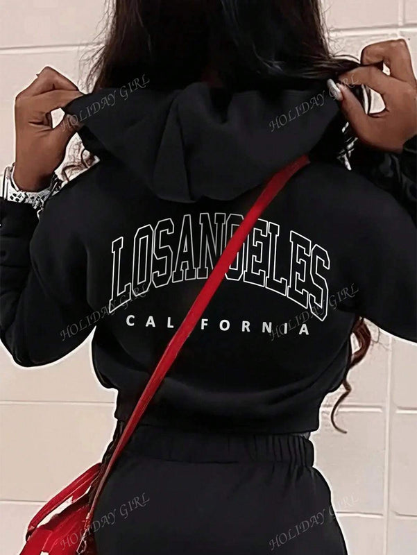 Sudadera con capucha informal y holgada para mujer con estampado de letra, manga larga, forro polar, disenada para un confort extremo, adecuada para usar en capas o sola para crear looks de moda, invierno