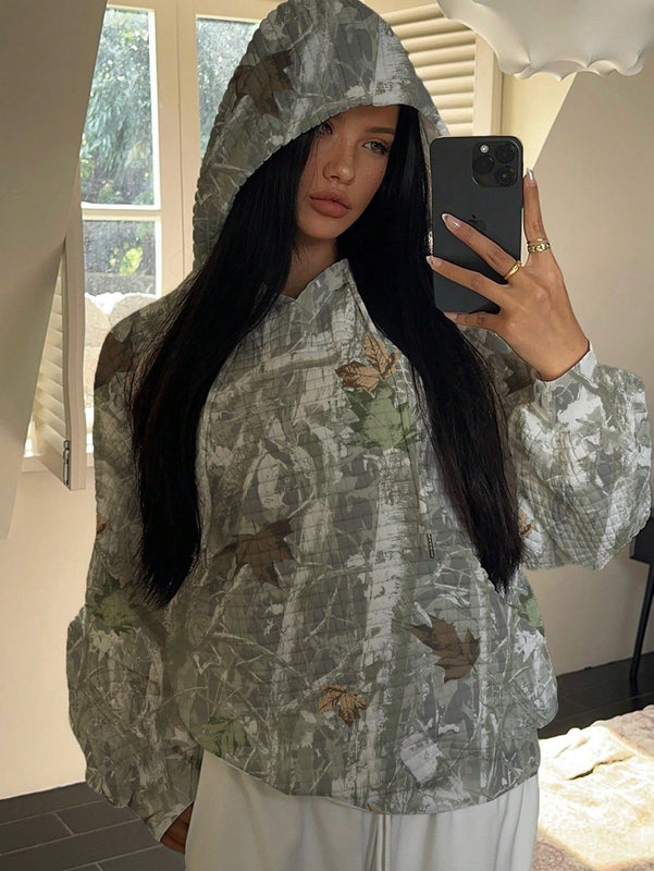 Ezwear sudadera holgada con capucha de felpa gruesa con estampado minimalista casual de leopardo y estrella en blanco para mujeres