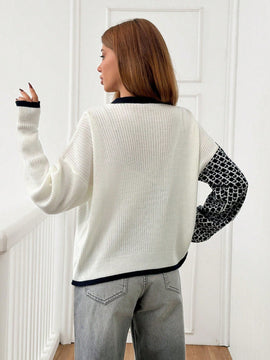 Cardigan de cuello en v con detalles de botones especiales y multicolor