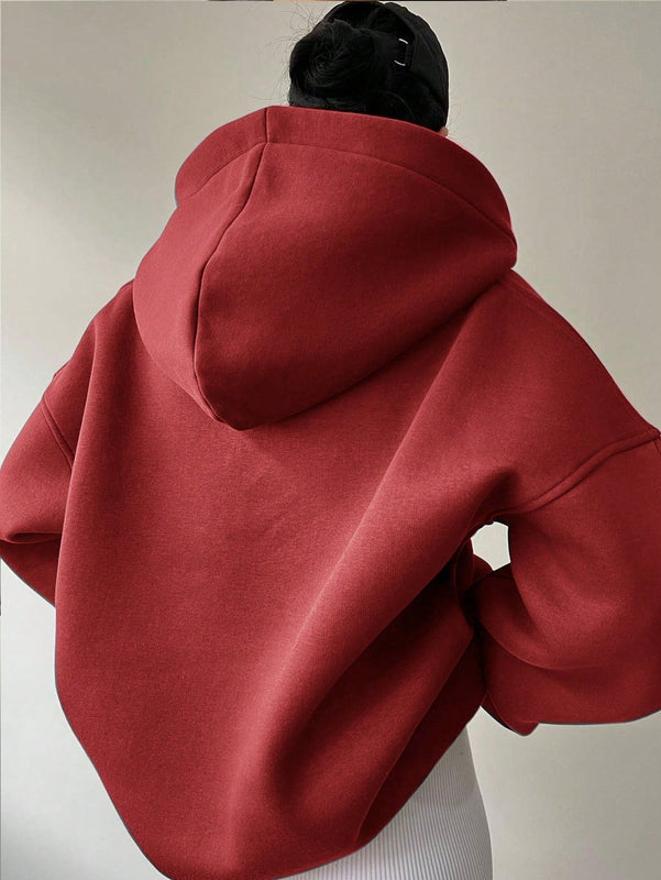 Essnce sudadera con capucha casual negra para mujer con bordado de color liso