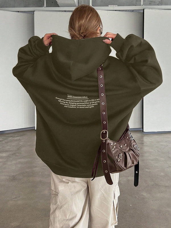 Dazy sudadera con capucha de manga larga con estampado de letras minimalista, uso diario informal