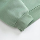 Essnce sudadera con capucha de manga larga de ajuste regular para mujer con estampado grafico de lema de mariposa y relampago para otono/invierno