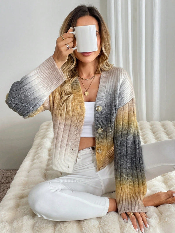 Relaxiva cardigan de punto con botones delanteros, manga larga, de color ombre, hecho de un hilado jaspeado y tejido de nervio