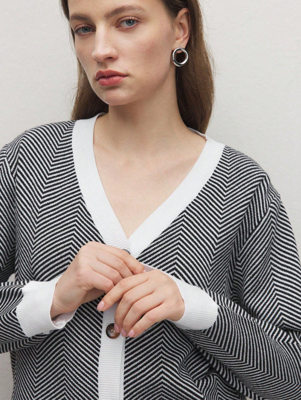Bizwear cardigan de punto a color blanco y negro con forro de felpa, sudadera con capucha de manga larga, adecuado para uso de oficina, otono/invierno, accion de gracias
