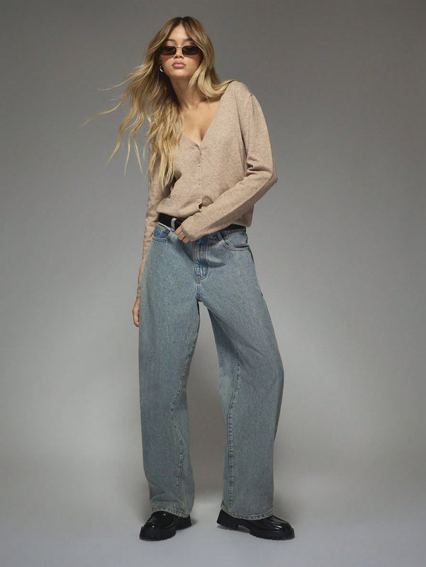 Missguided cardigan con escote en v y botones tejido
