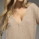 Missguided cardigan con escote en v y botones tejido