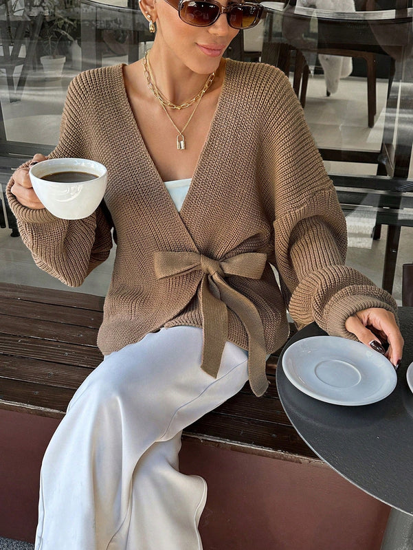 Cardigan informal de manga larga con cruce cruzado y textura acanalada de unicolor