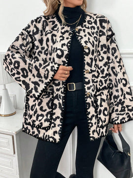 Frenchy chaqueta casual de mujer con estampado de leopardo, manga acampanada, para otono/invierno, de terciopelo con estampado de felpa (tela no esponjosa), con bolsillos delanteros con botones de color contrastante. chaqueta casual de manga larga