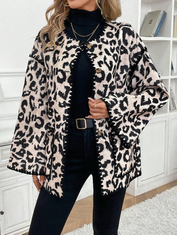 Frenchy chaqueta casual de mujer con estampado de leopardo, manga acampanada, para otono/invierno, de terciopelo con estampado de felpa (tela no esponjosa), con bolsillos delanteros con botones de color contrastante. chaqueta casual de manga larga