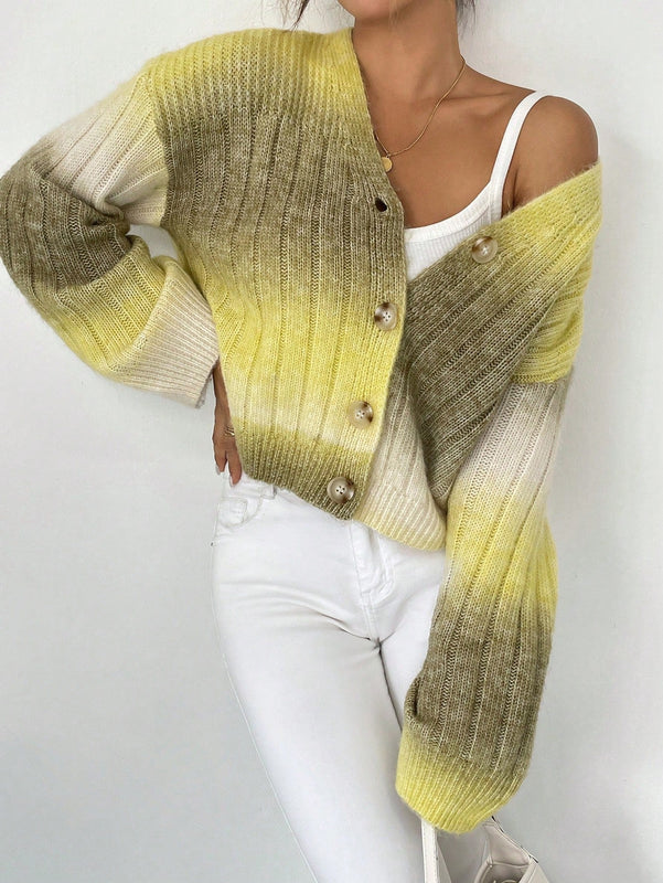 Relaxiva cardigan de punto con botones delanteros, manga larga, de color ombre, hecho de un hilado jaspeado y tejido de nervio